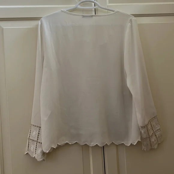 White t-shirt - Picture 4 of 5